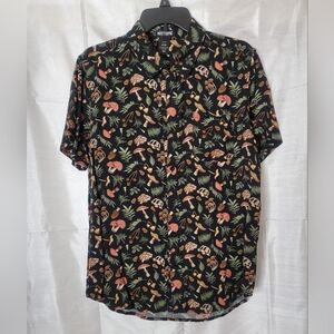 Hot Topic Black Mushroom Print Men's Shirt